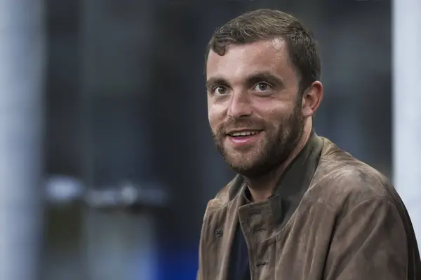 Romano menamai “penjaga gawang yang sangat berbakat” yang mungkin ditandatangani oleh Man United sebelum jendela transfer ditutup