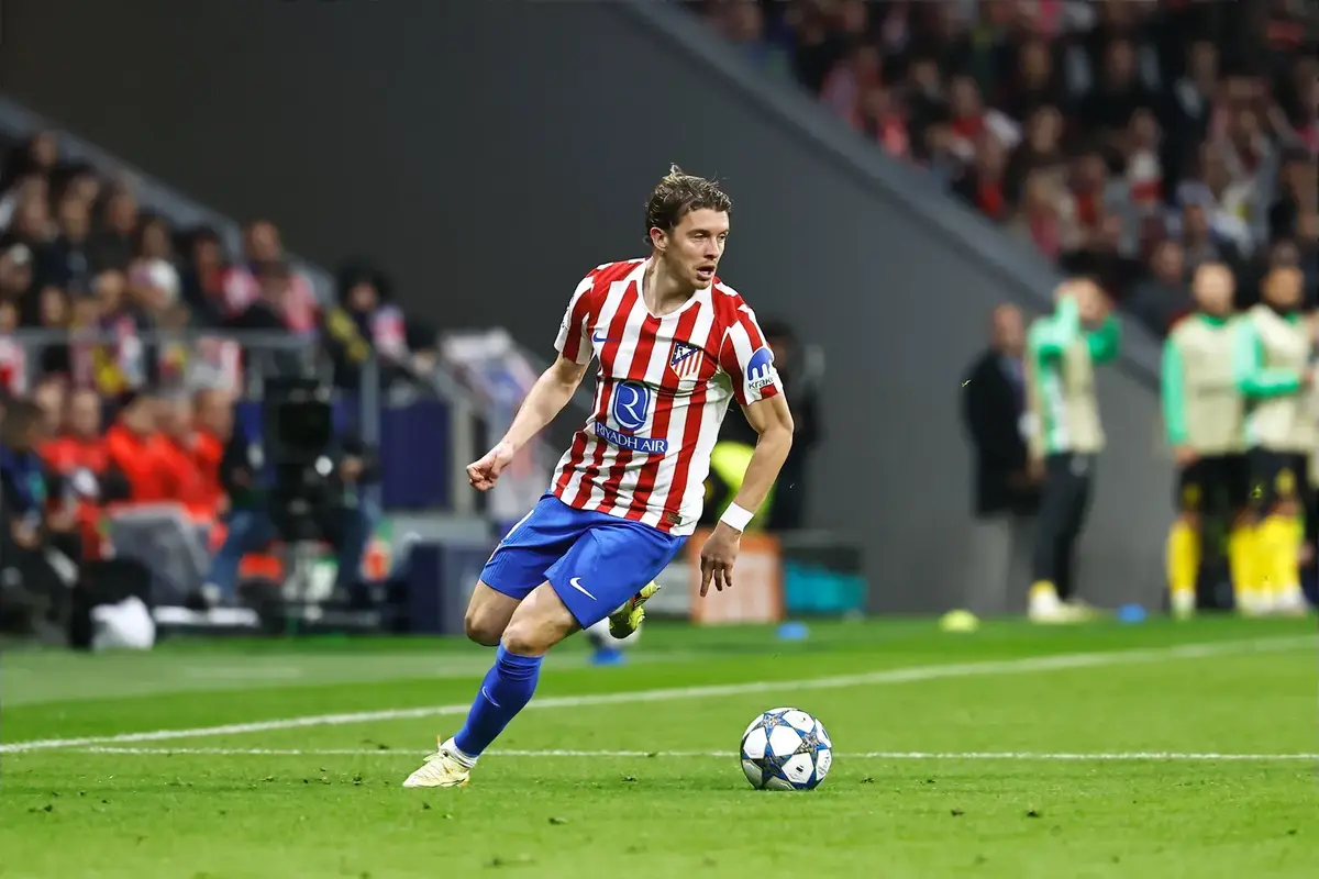 Man Utd Dapatkan Peningkatan Besar Karena Target Lini Tengah Bernilai £45 Juta Membuat Transfer ‘U-Turn’