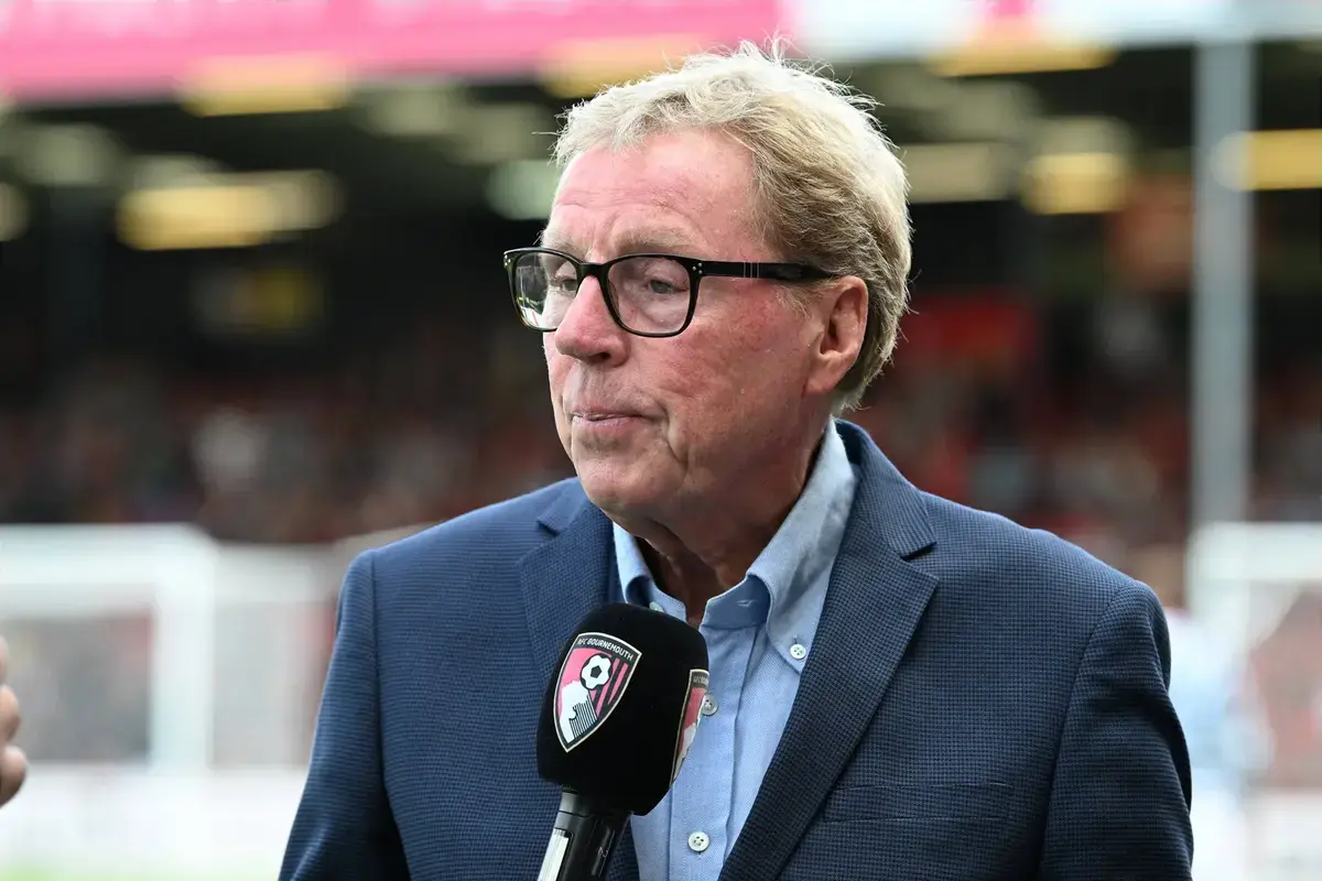 Harry Redknapp Mengklaim Man Utd Telah Mencuri Pemain Dari Arsenal Dengan Harga “Tawar-menawar”.