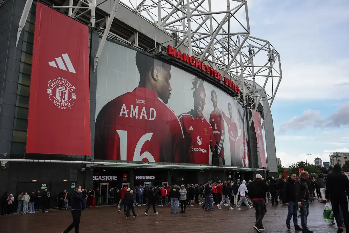 Man Utd Siap Mengalahkan City Dalam Perlombaan Untuk Menandatangani ‘Salah Satu Prospek Penyerang Terpanas Di Negara Ini’